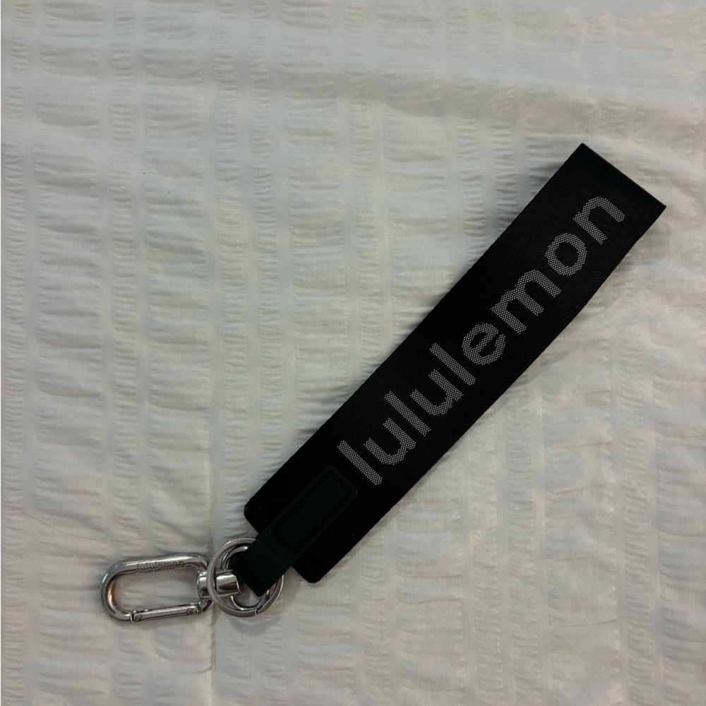 lululemon Never Lost Black Keychain
